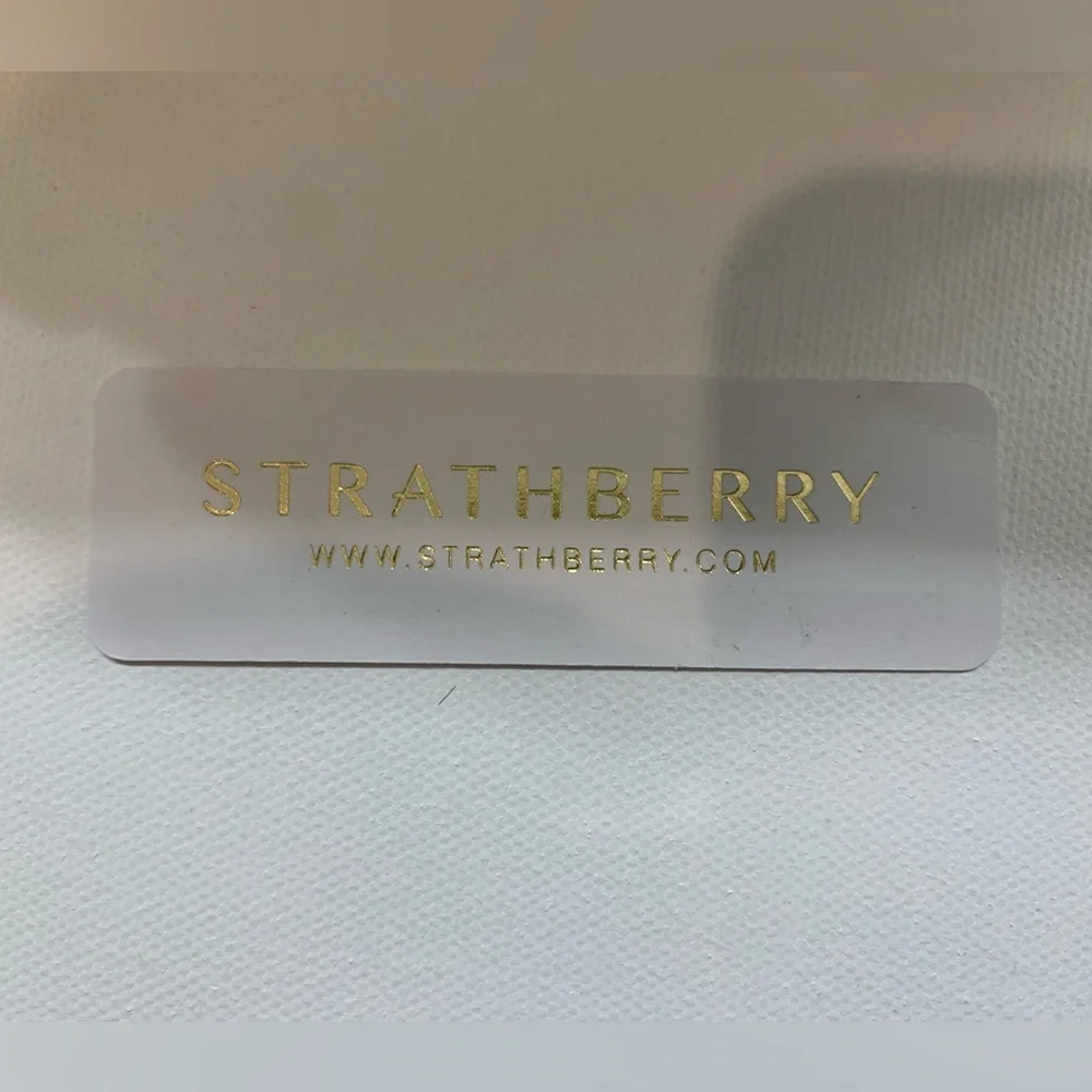 Rare Strathberry East West Mini - Black/Vanilla/Gold - Picture 13 of 16